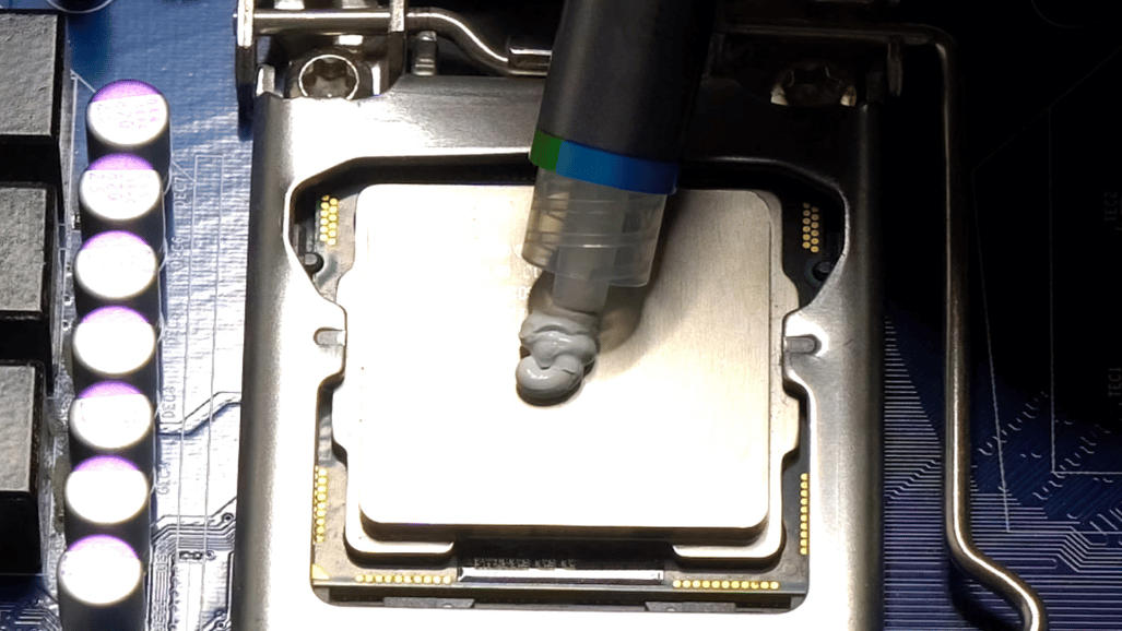 Thermal Paste for a CPU: The Essential Bridge for Optimal Cooling, Performance, and Longevity in Modern Processors